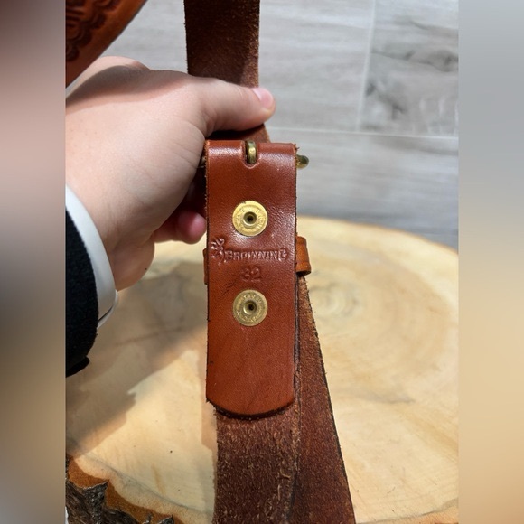 Stunning Browning genuine leather basket weave belt size 32 - brand new tooled - Picture 2 of 6